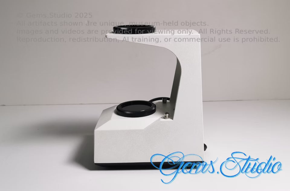 Gem Instrument No. 415 Polariscope (White) c.1996