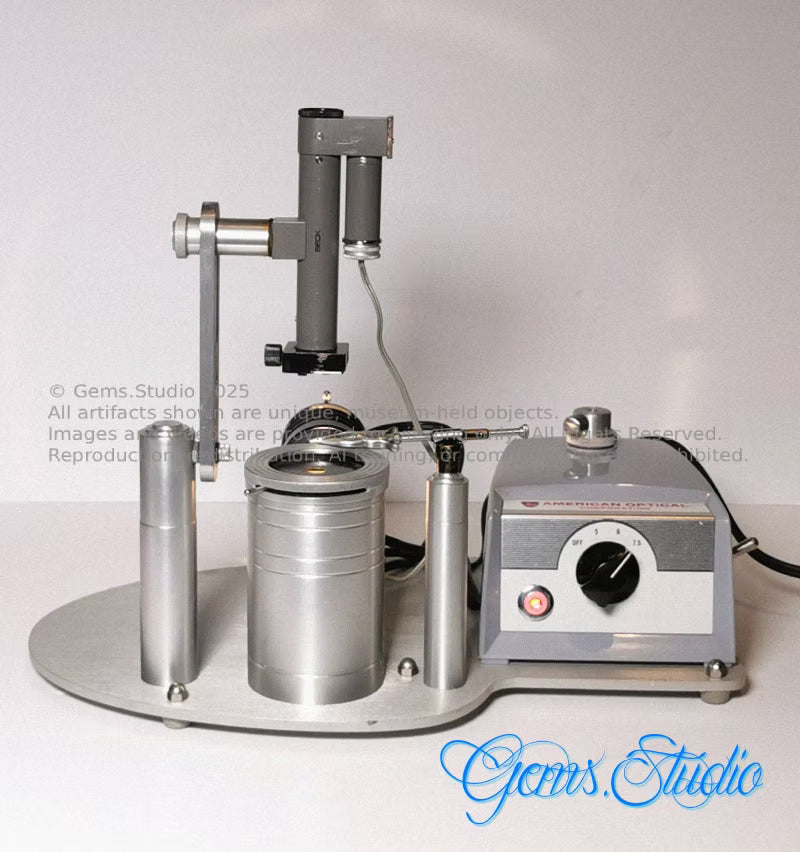 GIA GEM Instruments Table-top Spectroscope System (c.1975)