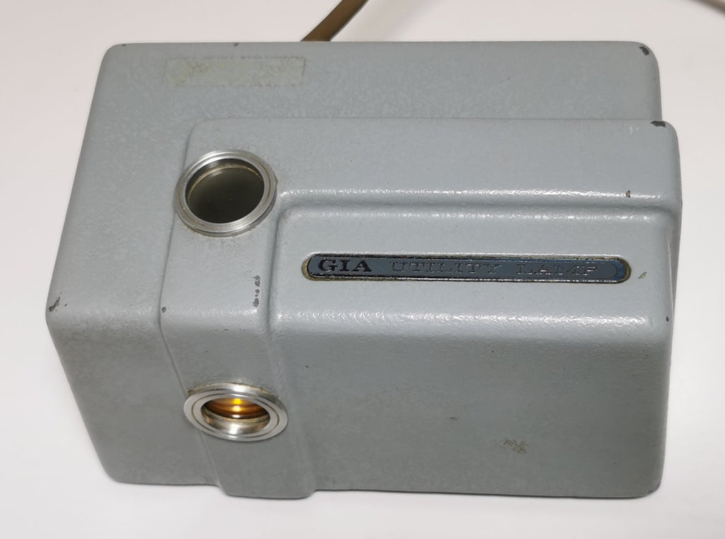 GIA Utility Lamp – Precision Lighting for the Duplex Gem Refractometer