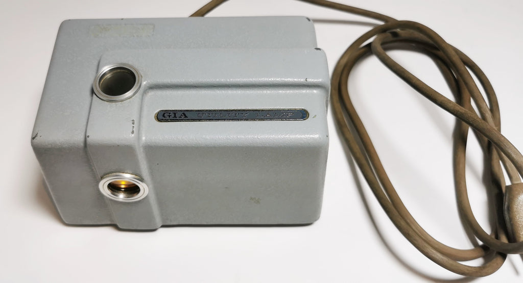 GIA Utility Lamp – Precision Lighting for the Duplex Gem Refractometer